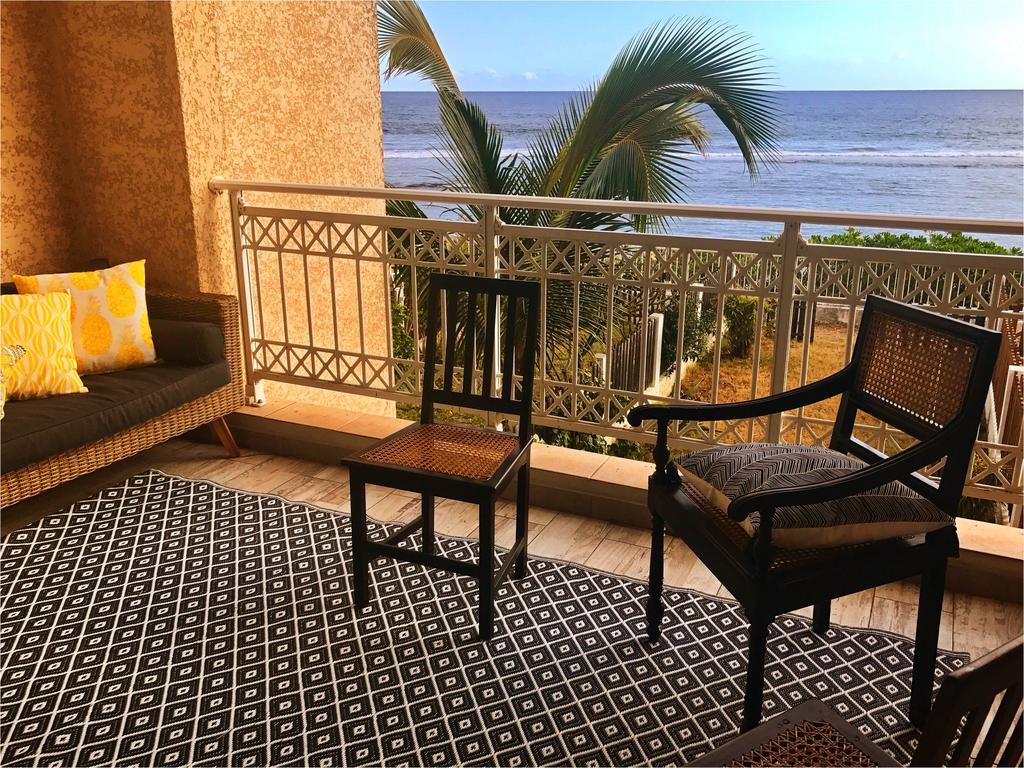 Le Petrel Blanc - Appartement Sur La Plage De La Souris Blanche レ・トロワ・バシン エクステリア 写真